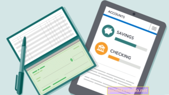 Страх перевіряти банківські рахунки / кредитний рейтинг / виписки з рахунків