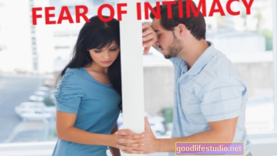 Strah pred intimnostjo
