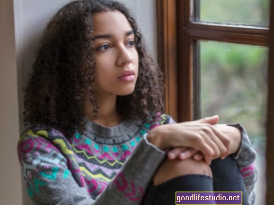 المراهقون المصابون بالتوحد عرضة لأعراض الاكتئاب - خاصة إذا تعرضوا للتنمر