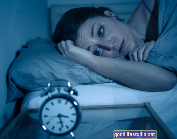 Kronično pomanjkanje spanja lahko poveča tvegano vedenje