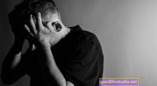 La dépression et l'anxiété influencent le rappel des symptômes médicaux de différentes manières
