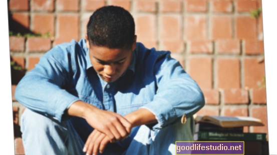 Melnādainu pusaudžu depresijai var būt nepieciešama atšķirīga attieksme