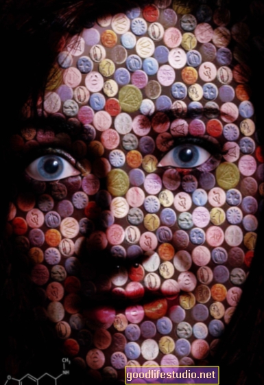 Thuốc ‘Ecstasy’ có thể giúp những người bị tâm thần phân liệt, tự kỷ