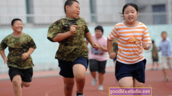 التمرين يساعد الأطفال الذين يعانون من زيادة الوزن على تحسين الرياضيات