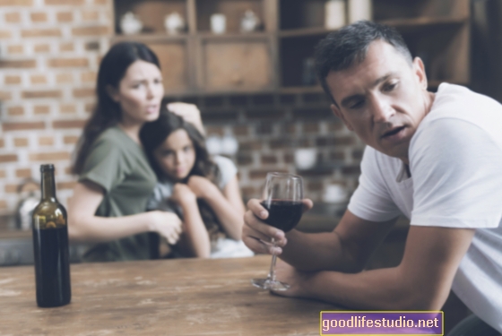 Les antécédents familiaux d'alcoolisme peuvent affecter le cerveau des adolescents