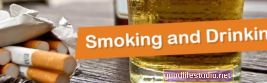 Smaga dzeršana un smēķēšana, kas saistīta ar agrīnu smadzeņu novecošanos
