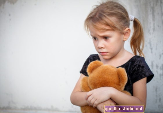 Kõrge stressiga lapsepõlved võivad kahjustada riski kaalumist ja tasu