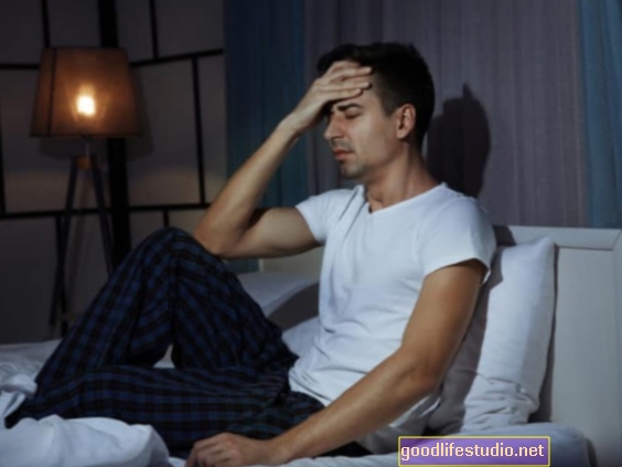 L'orario di andare a letto incoerente può aumentare il rischio di malattia