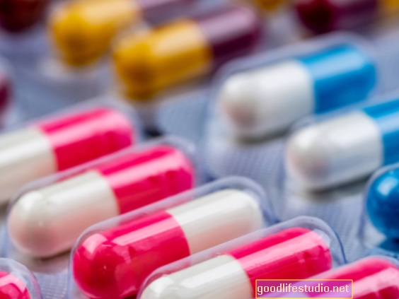 Suurema Parkinsoni tõve riskiga seotud antibiootikumide suurem kasutamine