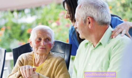 Gyvenimo patirtis padeda vyresnio amžiaus žmonėms interpretuoti emocijas