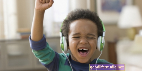 Слушането на Happy Music може да стимулира творчеството