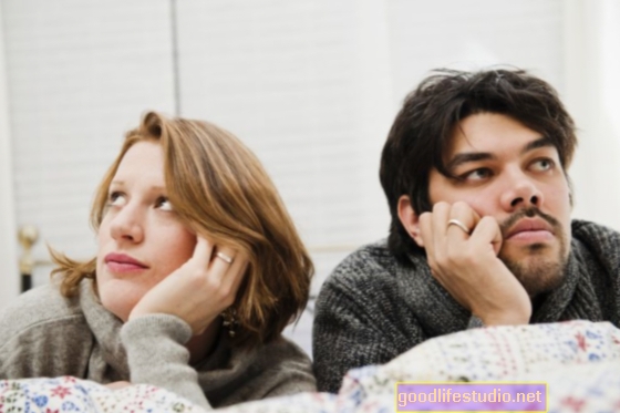 Abieluprobleemid võivad tekitada meeste ja naiste erinevates emotsioonides