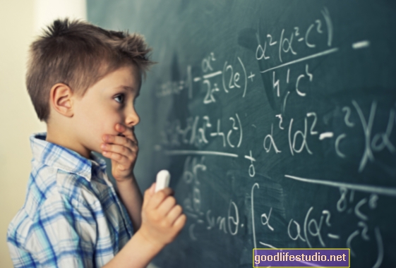 Matemātiskā trauksme visvairāk sasniedz bērnus ar augstu sasniegumu līmeni