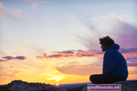 Meditation verbessert die Einstellung von Jungen im Teenageralter