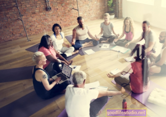 „Mindfulness“ grupinė terapija gali būti tokia pat gera, kaip individualus KKT, esant daugeliui psichikos simptomų