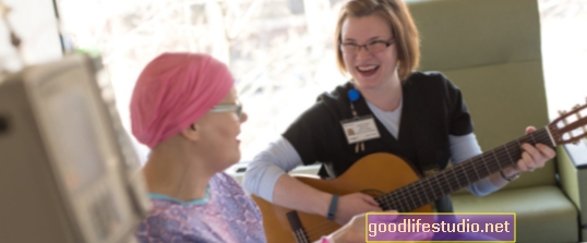 Musiktherapie kann helfen, postoperative Schmerzen bei Wirbelsäulenpatienten zu lindern