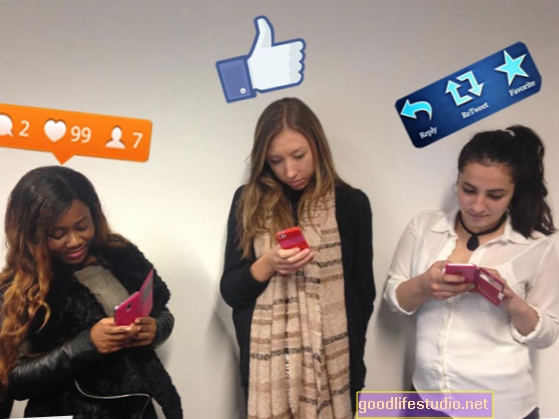 Obsesivna uporaba družbenih medijev, povezanih z možganskim neravnovesjem