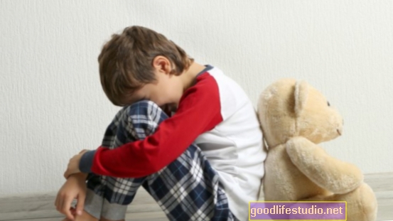 L'abuso dei genitori aumenta il rischio di cancro del bambino in età adulta