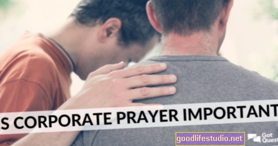 Молитва може помоћи организационом везивању