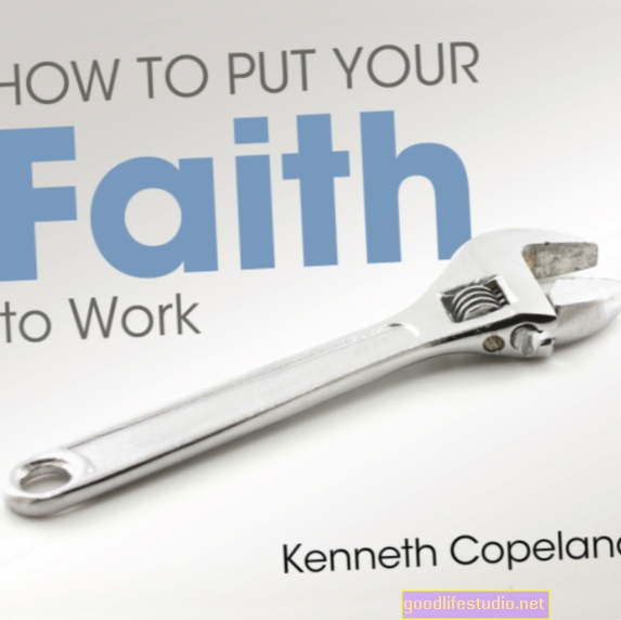 ربط الإيمان بالعمل بالرضا الوظيفي
