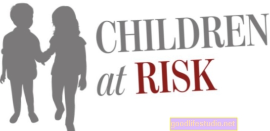 Bambini vittime di abusi sessuali a rischio di psicosi degli adulti
