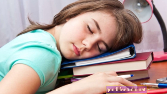 Проблеми са спавањем повезани са већим ризиком од можданог удара, срчаног удара