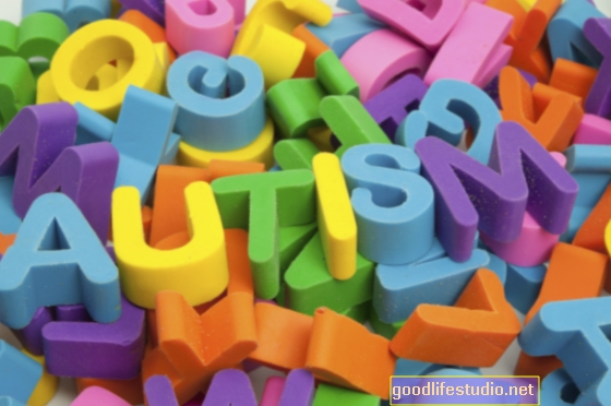 Uuring: autismi sümptomid on peaaegu 2 aastat pärast väljaheite siirdamist vähenenud