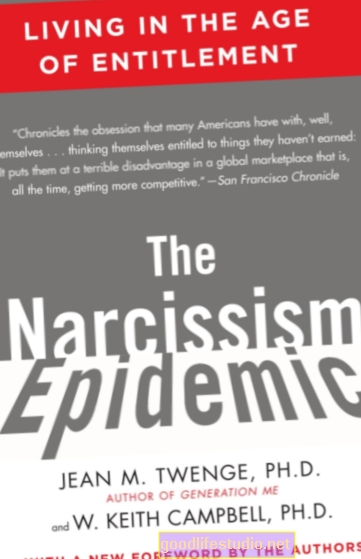 Проучване на спорове за нарцисизъм „Епидемия“ сред студенти