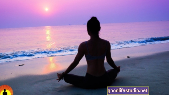 Studija: joga + meditacija = geresnė smegenų funkcija, daugiau energijos