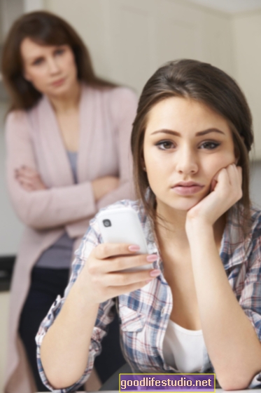 Аргументите на тийнейджърите могат да се пренесат в училище, у дома