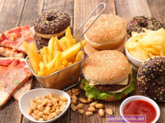 Нездравословна диета, свързана с тревожни разстройства