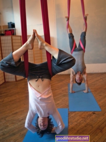 El yoga se destaca entre la suite de tratamientos para el dolor de espalda