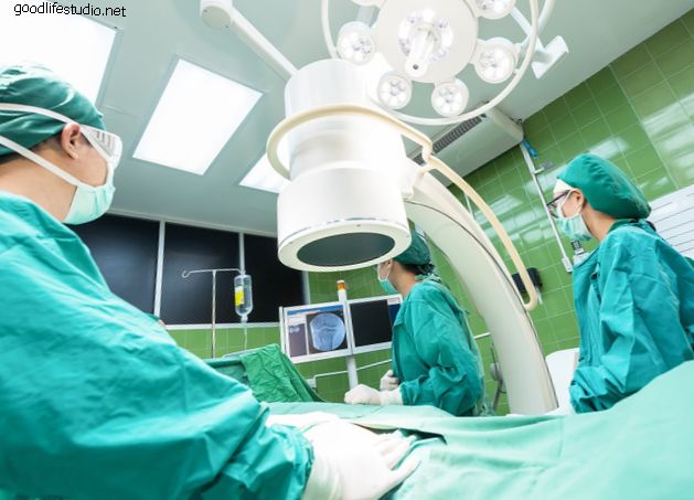 Apakah Manfaat Pembedahan Belakang Dilakukan di Pusat Pembedahan Ambulatory?