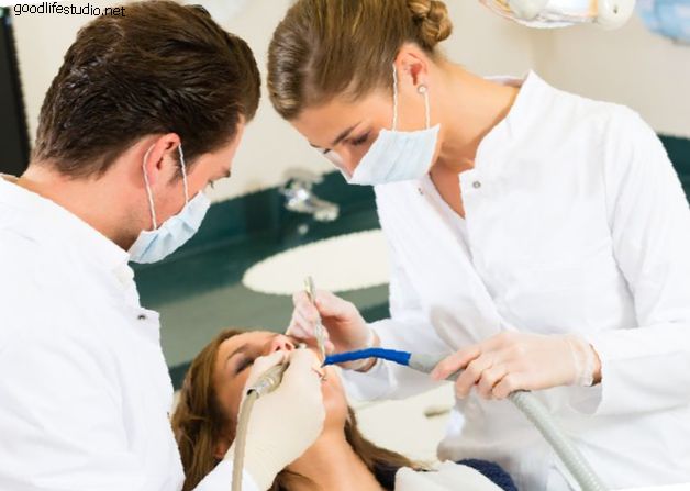 العلاج الوقائي بالمضادات الحيوية لعمل الأسنان
