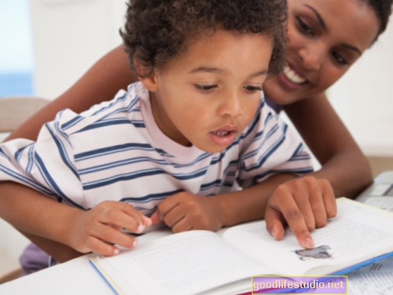 3 Suggerimenti per i genitori per allevare bambini emotivamente intelligenti