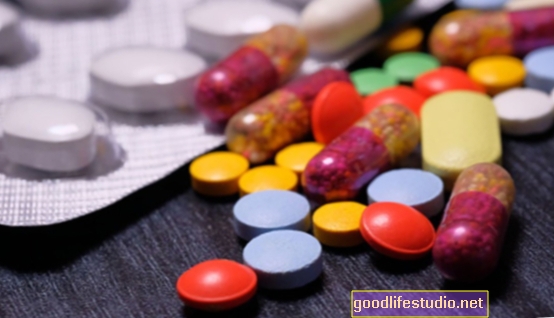 5 Лекарства или добавки, които ме направиха по-депресирани