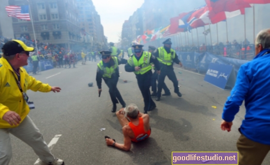 Bombardování v maratonu v Bostonu: Společně v době nouze