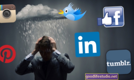 هل تسبب وسائل التواصل الاجتماعي الاكتئاب؟