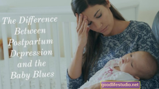 Как следродилната депресия се различава от бебешкия блус