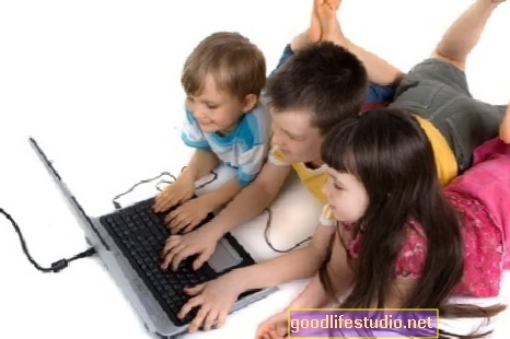 Frici de internet pentru copii suprasolicitați