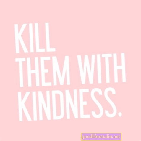 Zabijte je laskavostí