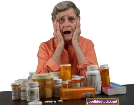 Más medicamentos recetados, pero los de las personas mayores se duplican