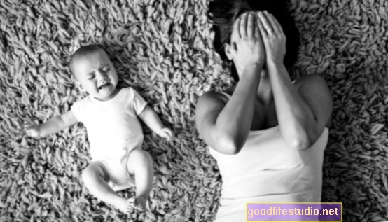 Materinstvo in depresija: Intervju s Tracy Thompson