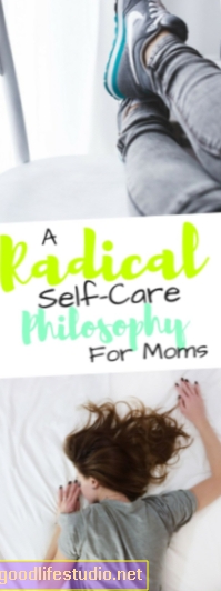 Радикална грижа за себе си за майките