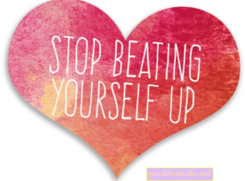 توقف عن ضرب نفسك: 8 نصائح للتغلب على الندم