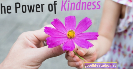 قوة اللطف